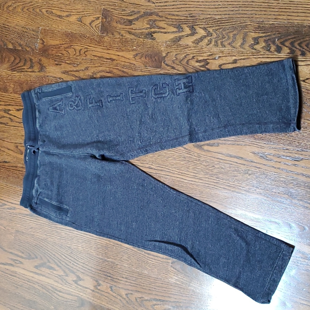 Abercrombie and Fitch Men's Navy Sweatpants - Size Medium
